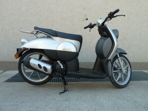 benelli__pepe_classic_50_robogo_1.jpg