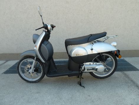 benelli__pepe_classic_50_robogo_2.jpg