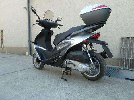 benelli_velvet_125_robogo_5.jpg