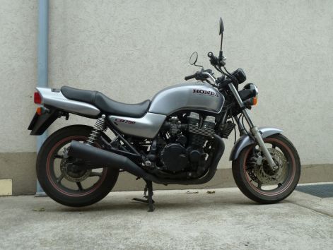 honda_cb_750_4_.jpg
