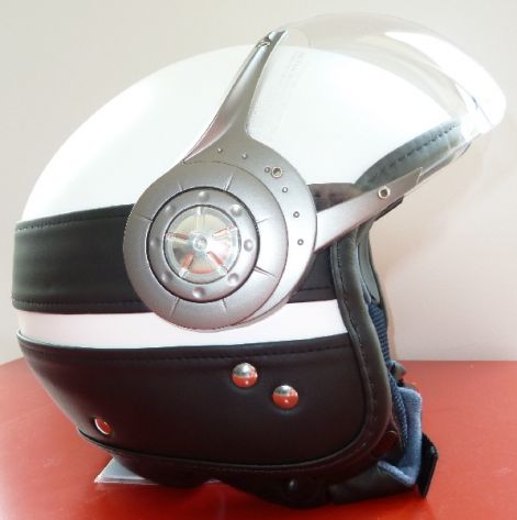 keeway_of536_bor_betetes_robogo_sisak_matt_feher_.jpg keeway_of536_bor_betetes_robogo_sisak_matt_feher_.jpg