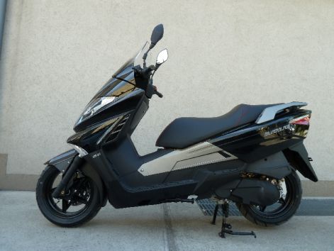 keeway_silverblade_125_robogo_1.jpg