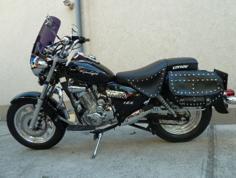 keeway_superlight_standard_125_chopper_2.jpg
