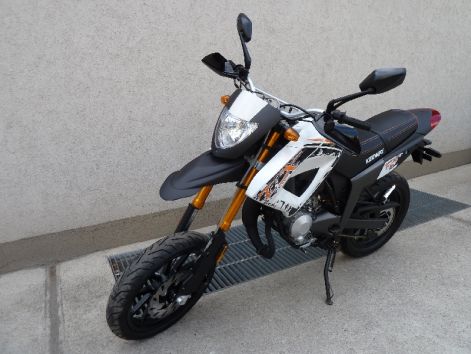 keeway_tx50_supermoto_06.jpg