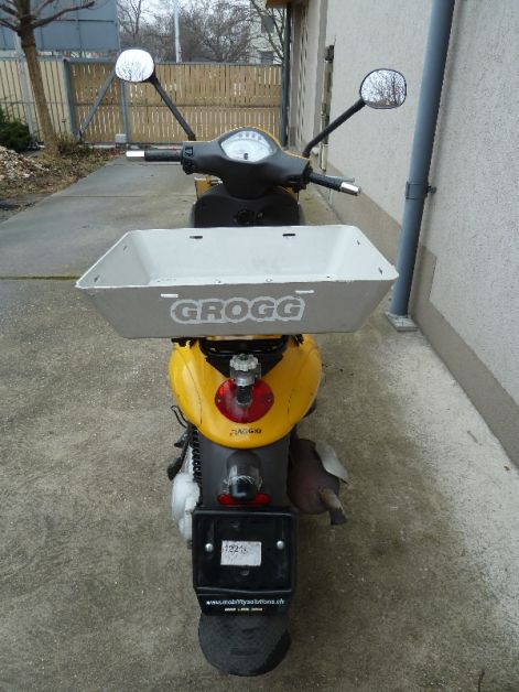 piaggio_liberti_50_postas_robogo_6_.jpg