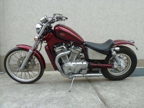 suzuki_intruder_12.jpg