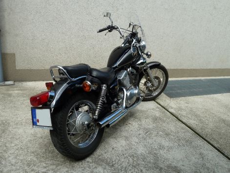yamaha_virago_250_4_.jpg